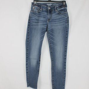 Denizen from Levi's Women's Skinny Jeans - Blue